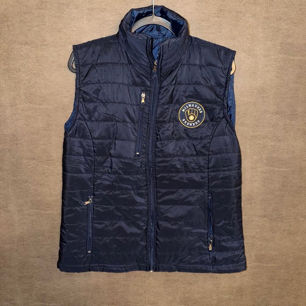 Milwaukee Brewers Navy blue puffer vest with quilted design